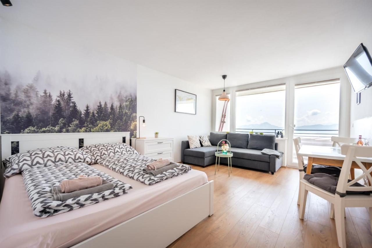 Mooki Mountain & Pool Gerlitzen Apartment Kanzelhohe المظهر الخارجي الصورة